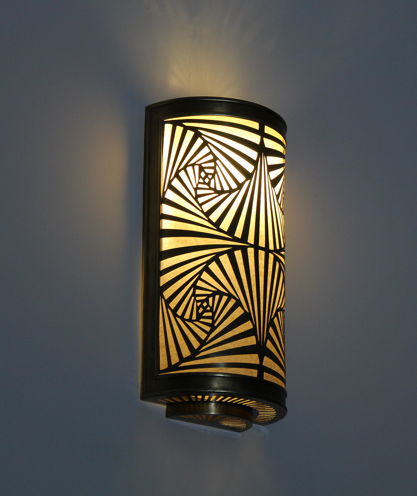 Moroccan Brass Wall Sconce Light Shade Handmade – Vintage Art Deco Openwork Design (BS3)