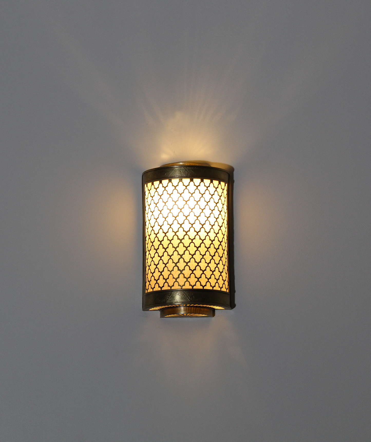 Moroccan Brass Wall Sconce Light Shade Handmade – Vintage Fes Openwork Design (BS2)