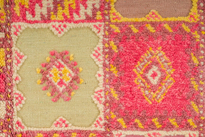 Moroccan Berber Wool Rug – Handwoven & Hand-Knotted, 160 x 100 cm / 5.2 x 3.3 ft