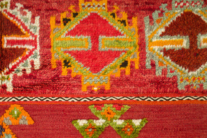 Moroccan Berber Wool Rug – Handwoven & Hand-Knotted Glaoui, 252 x 142 cm / 8.3 x 4.7 ft