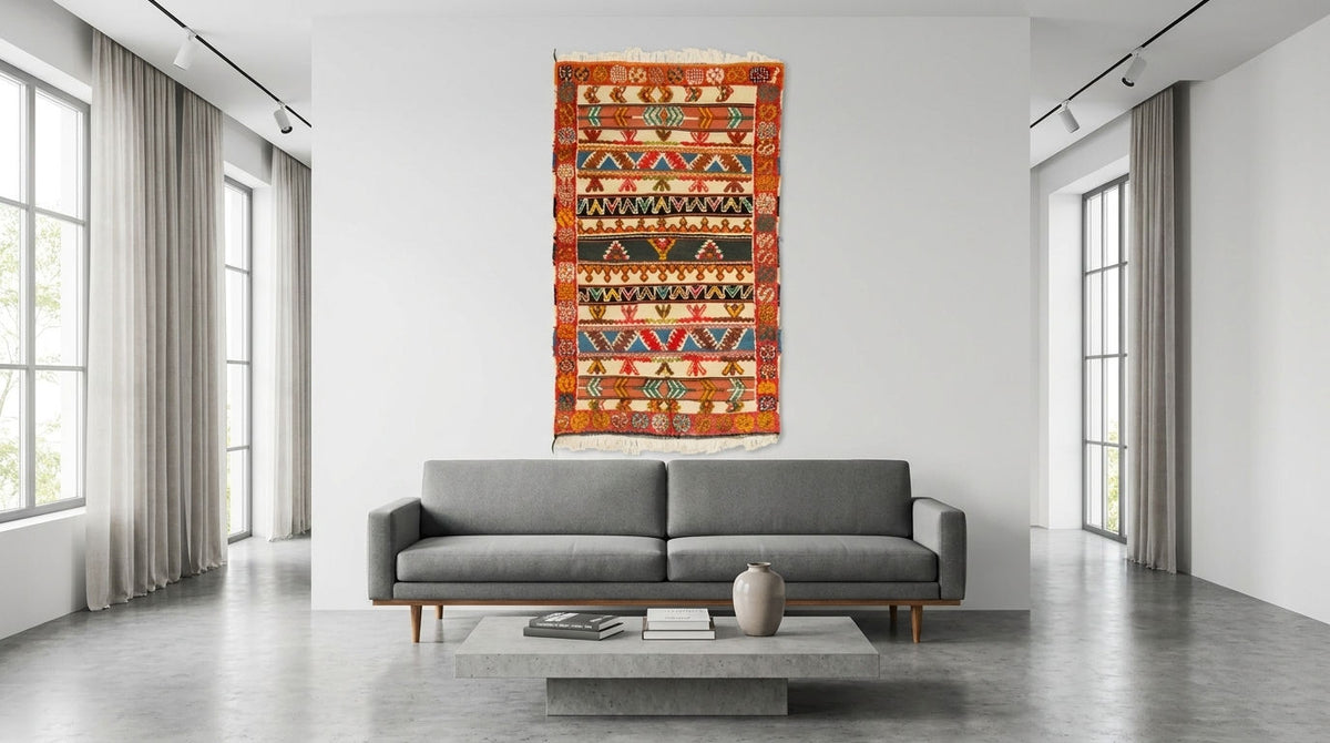 Moroccan Berber Wool Rug – Handwoven & Hand-Knotted Glaoui, 240 x 142 cm / 7.9 x 4.7 ft
