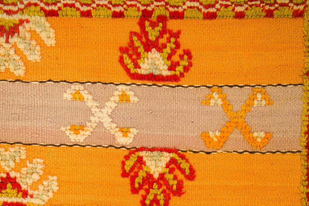 Moroccan Berber Wool Rug – Handwoven & Hand-Knotted Glaoui, 212 x 137 cm / 7 x 4.5 ft
