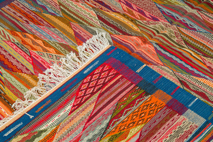 Moroccan Berber Wool Rug – Handwoven Reversible Taznakht Kilim, 251 x 162 cm / 8.2 x 5.3 ft