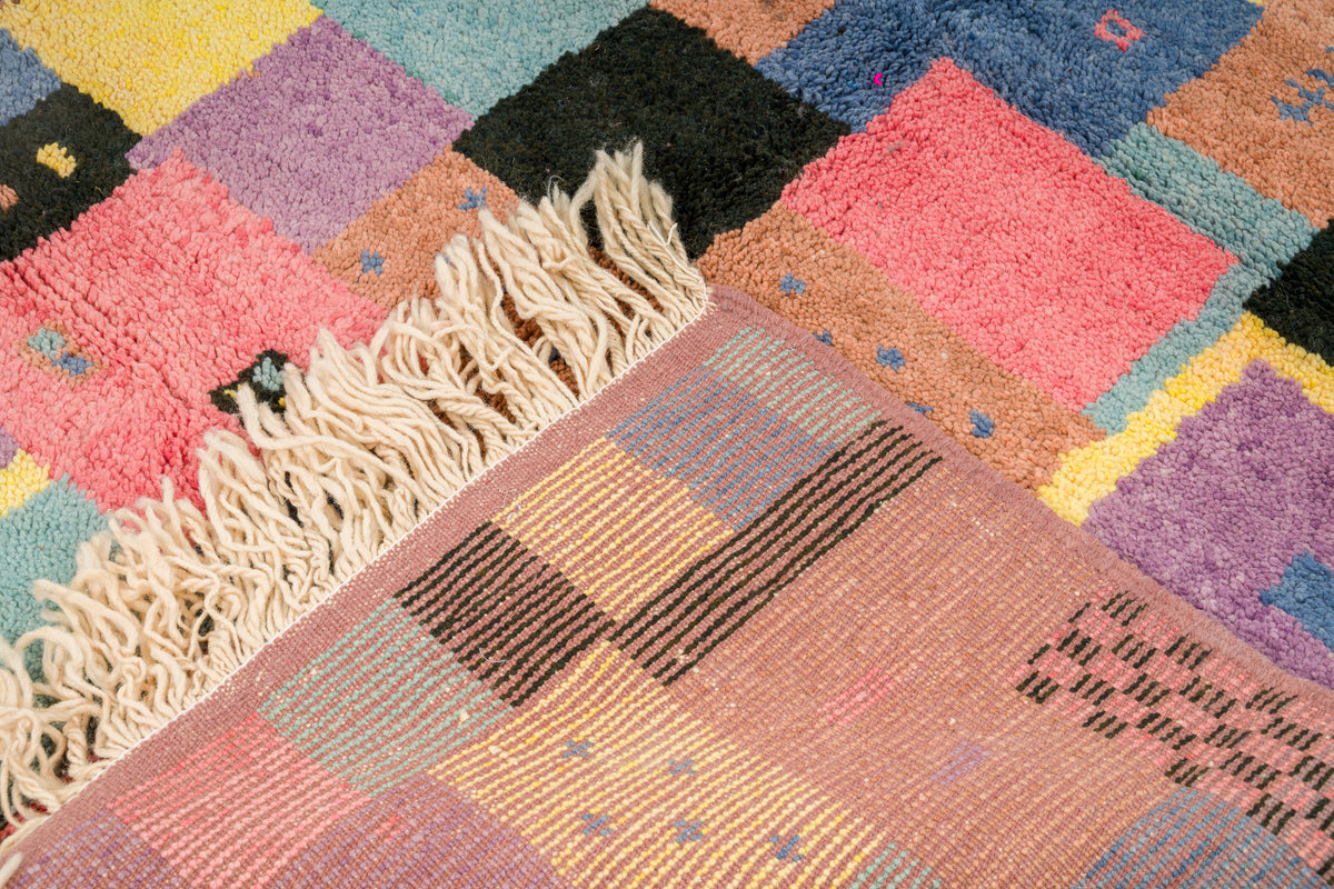 Moroccan Berber Wool Rug – Hand-Knotted Abstract, 203 x 152 cm / 6.7 x 5 ft