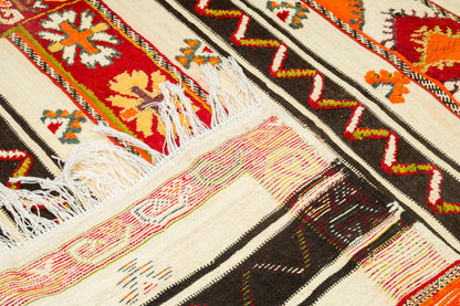 Moroccan Berber Wool Rug – Handwoven & Hand-Knotted Glaoui, 244 x 150 cm / 8 x 4.9 ft