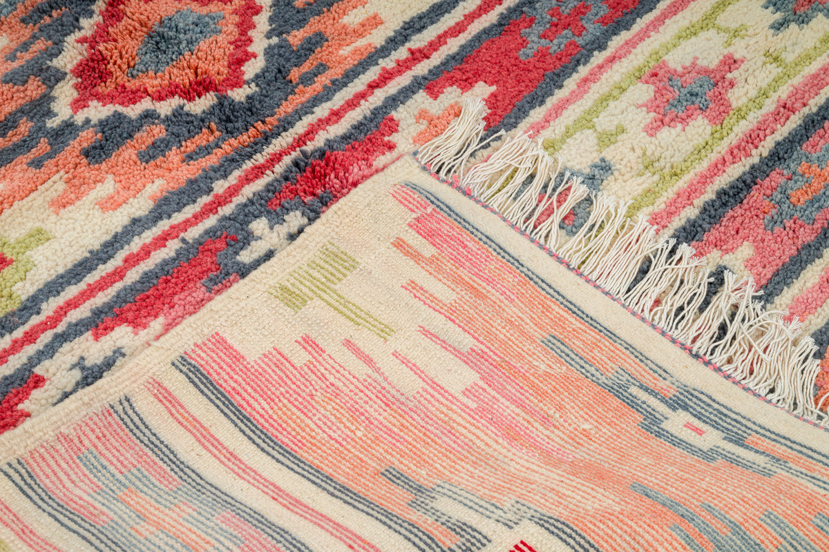 Moroccan Berber Wool Rug – Hand-Knotted Geometric, 225 x 140 cm / 7.4 x 4.6 ft