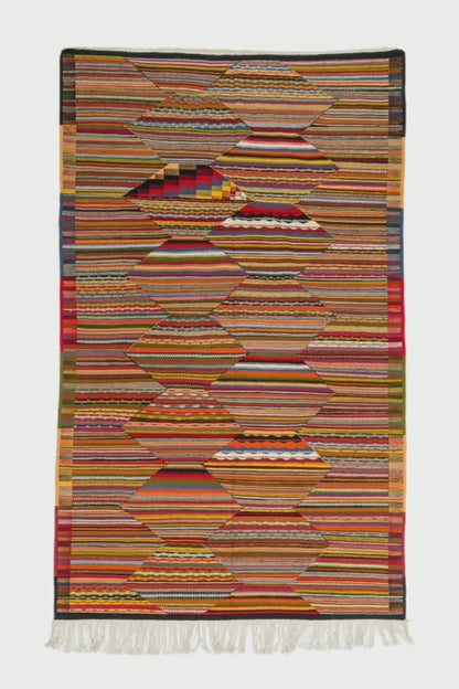 video of a cubist moroccan rug.