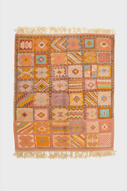 Moroccan Berber Wool Rug – Handwoven & Hand-Knotted, 210 x 155 cm / 6.9 x 5.1 ft