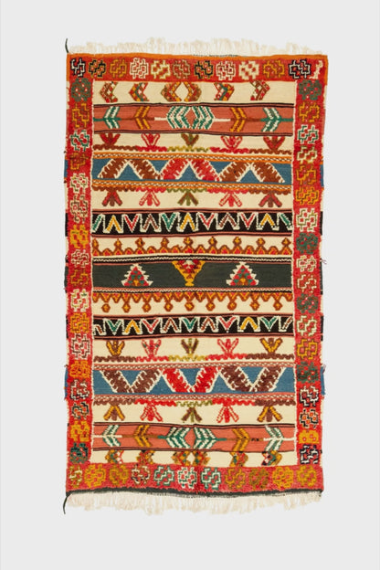 Moroccan Berber Wool Rug – Handwoven & Hand-Knotted Glaoui, 240 x 142 cm / 7.9 x 4.7 ft
