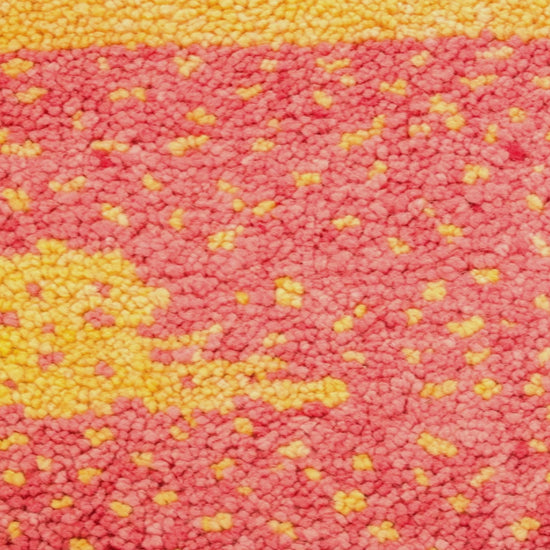 video of close-up Beni Ourain rug