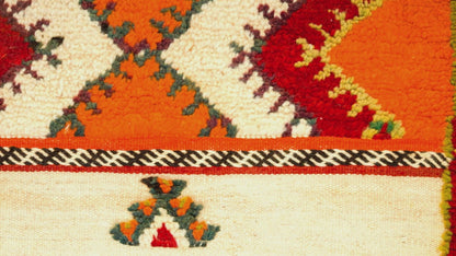 Moroccan Berber Wool Rug – Handwoven & Hand-Knotted Glaoui, 244 x 150 cm / 8 x 4.9 ft