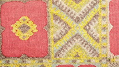 Moroccan Berber Wool Rug – Handwoven & Hand-Knotted, 165 x 106 cm / 5.4 x 3.5 ft