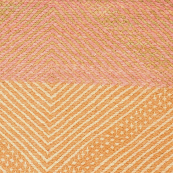 vieo close-up of a moroccan zanafi rug